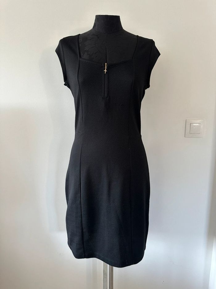Robe noire cintrée Mosquitos - photo numéro 2