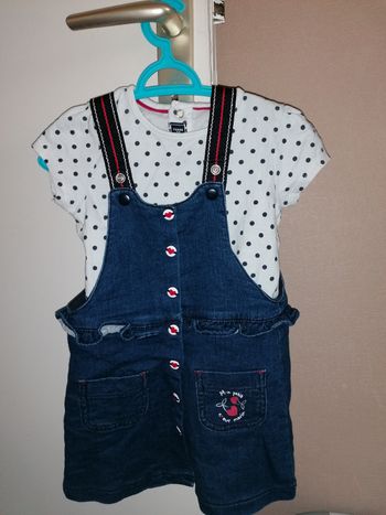 Emsemble robe en jean + t-shirt