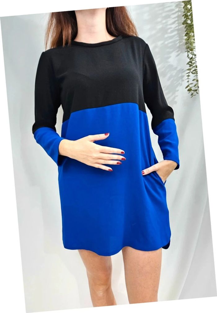 Robe noire et bleue Zara taille XS