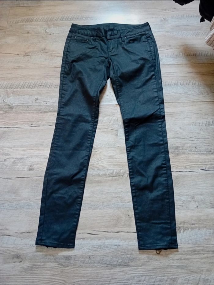 Pantalon skinny G-Star 
Femme Taille : W28