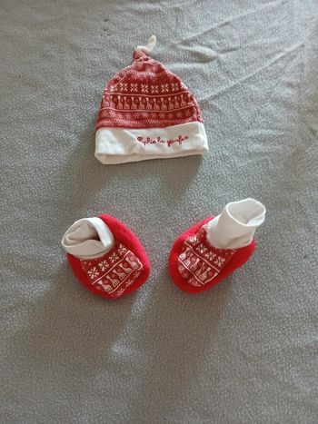 Bonnet + chausson bébé naissance