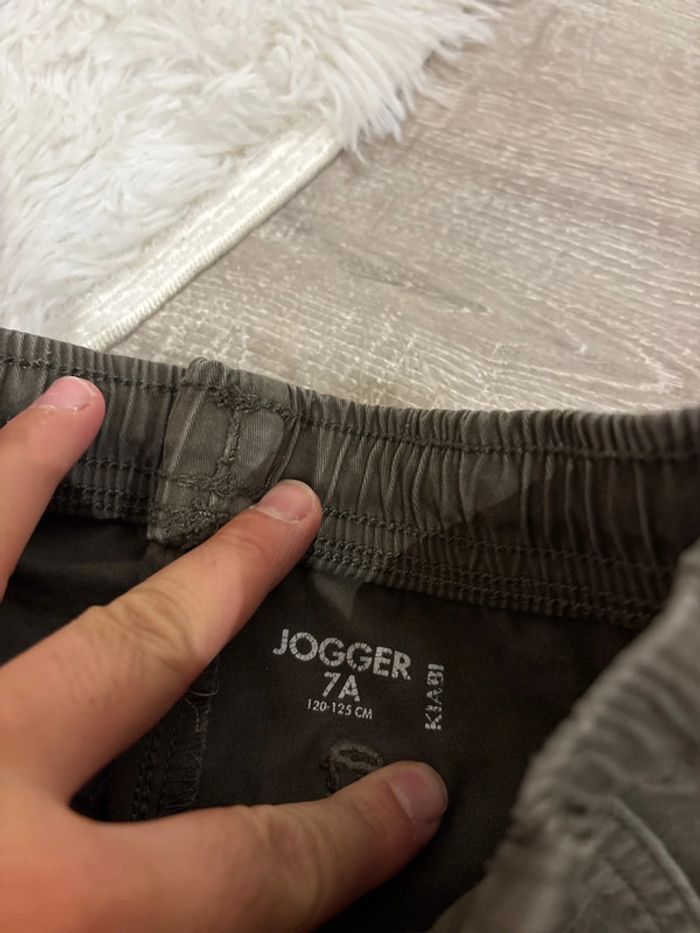 Jogger Kiabi taille 7 ans - photo numéro 6