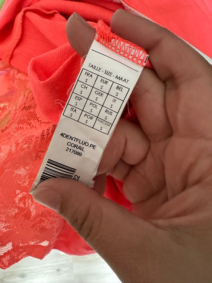 T-shirt - Taille S - photo numéro 3