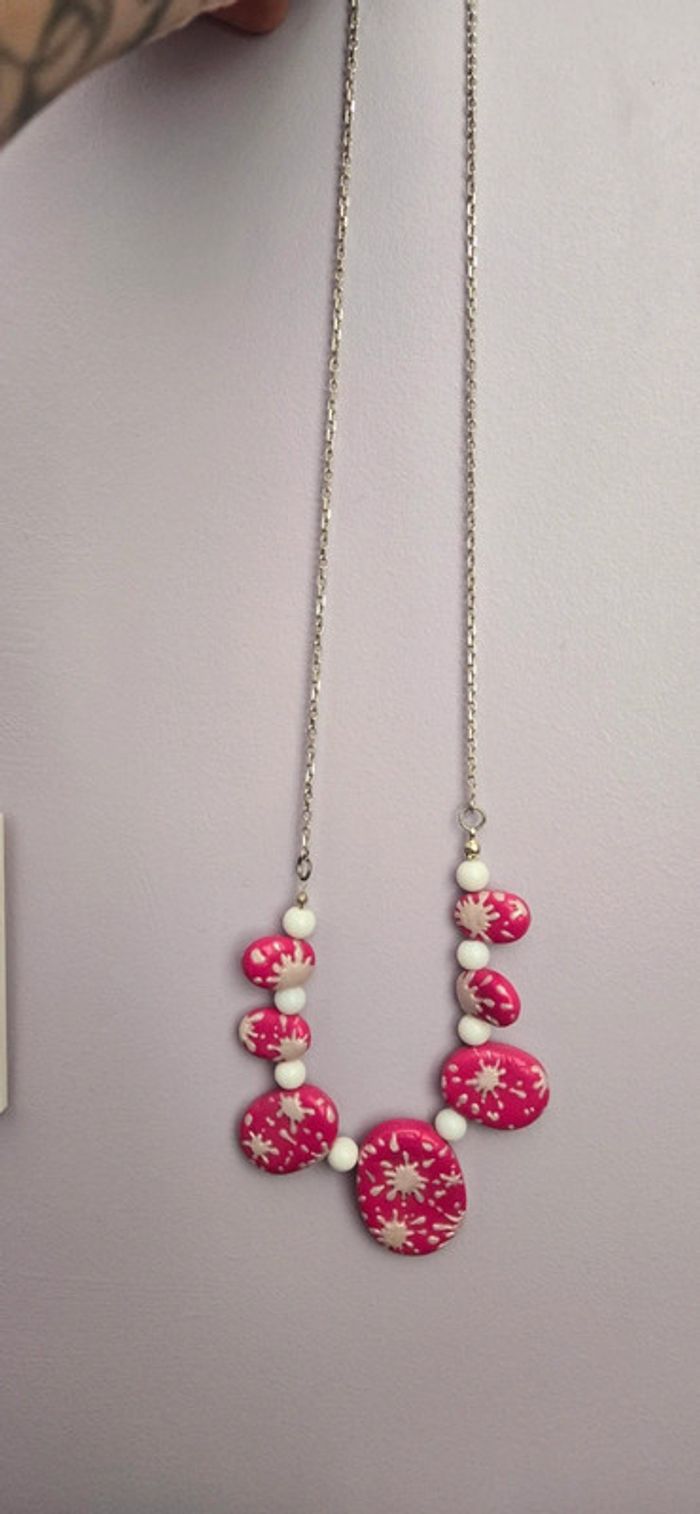 Collier sautoir tache peinture Fimo - photo numéro 3