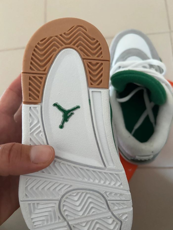 Basket Nike taille 28.5 - photo numéro 7