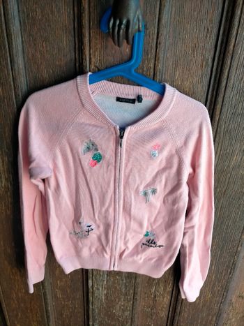 Ravissant cardigan IKKS 8 ans
