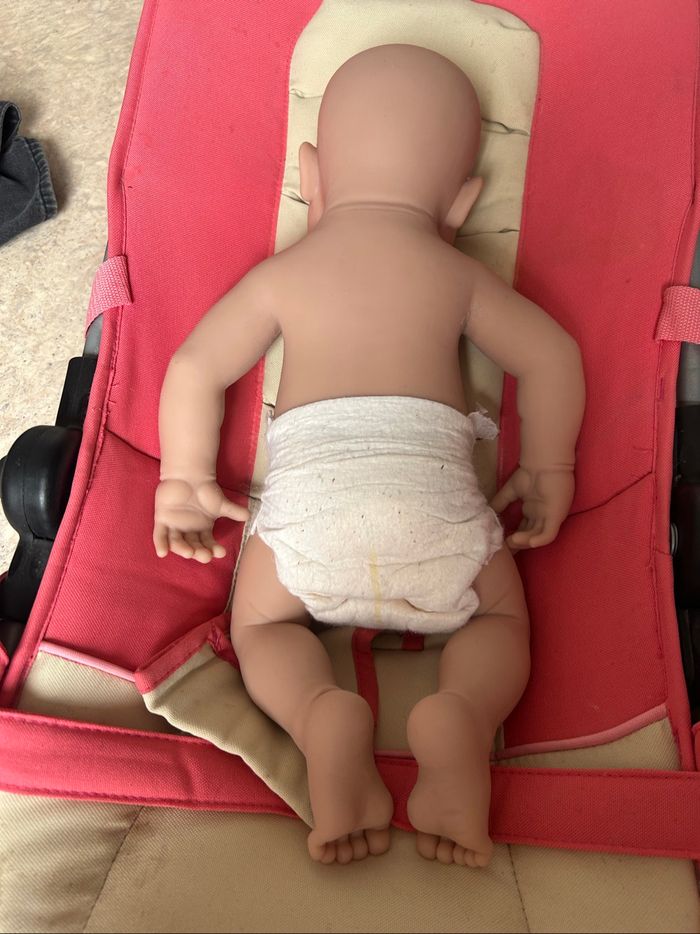 Bébé reborn silicone - photo numéro 9