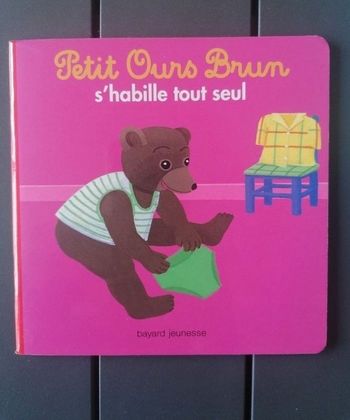 Livre petit ours brun