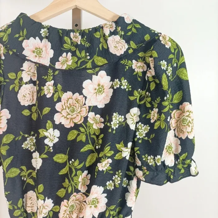 Blouse fleurie Dorothy Perkins noire fleurie taille 36 col volanté neuve A526 - photo numéro 8