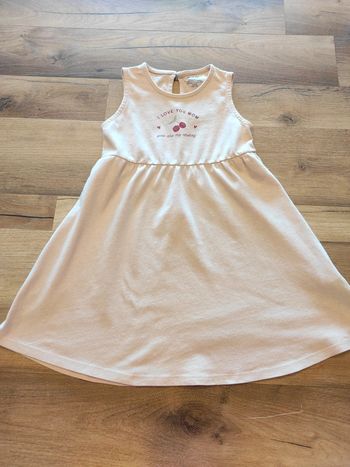 Robe Kiabi 36 mois mais taille 4 ans en TBE