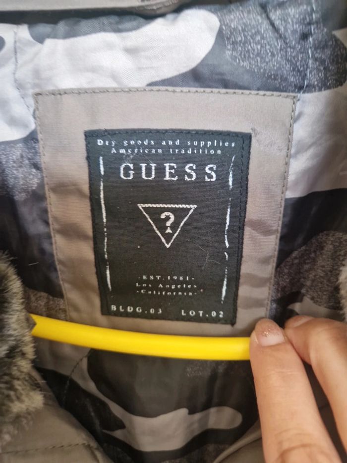 Doudoune.guess - photo numéro 3