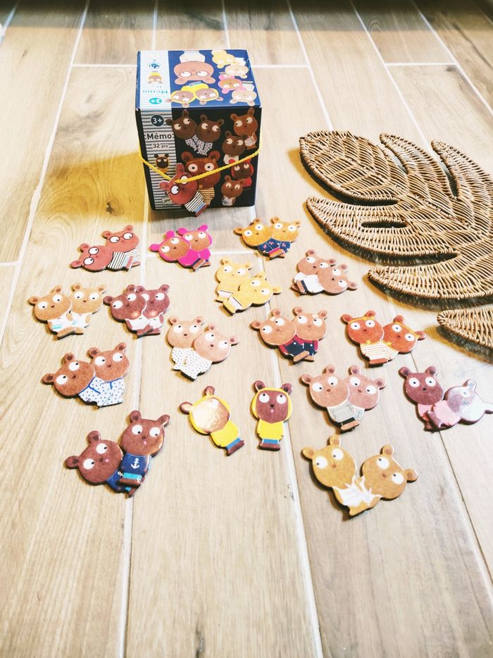 🐻Jeu de Mémorisation Les oursons petit bateau marque Djeco