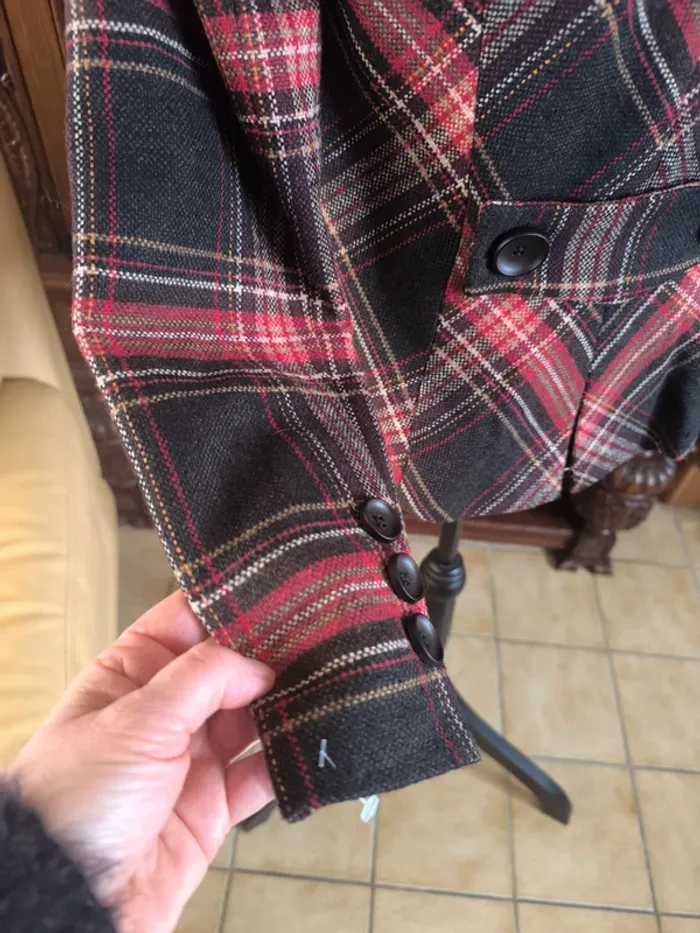 Très jolie veste tissu écossais - photo numéro 7