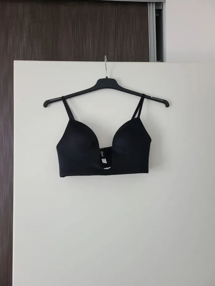 Brassière décolleté