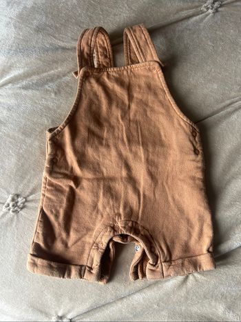 Salopette taille 1 mois