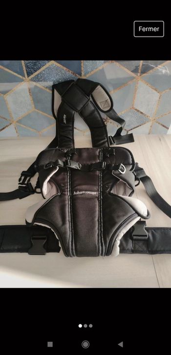 Porte bébé ventral Aubert Concept
Jusqu'à 11 kilos environ 12 mois.