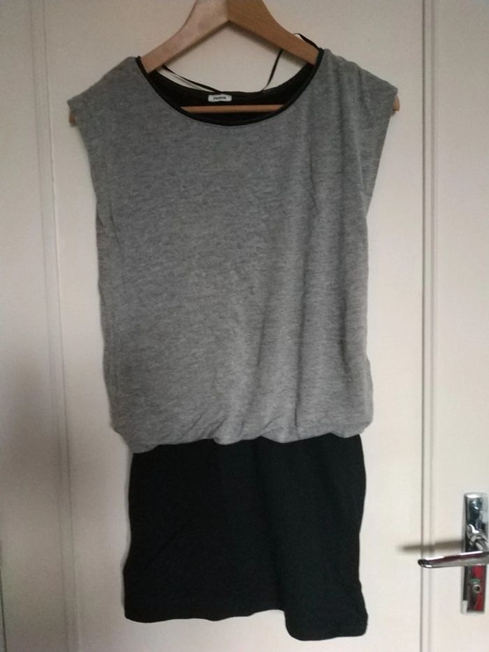 Robe Pimkie taille S grise et noire