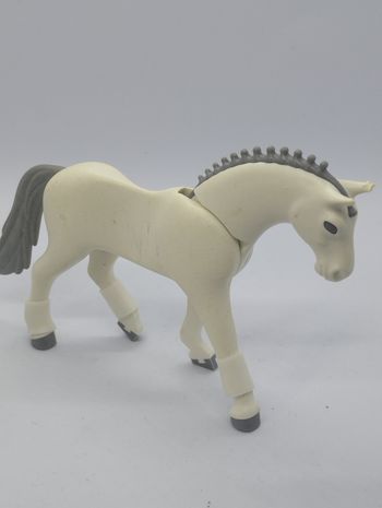 Playmobil cheval blanc, crinière tressée
