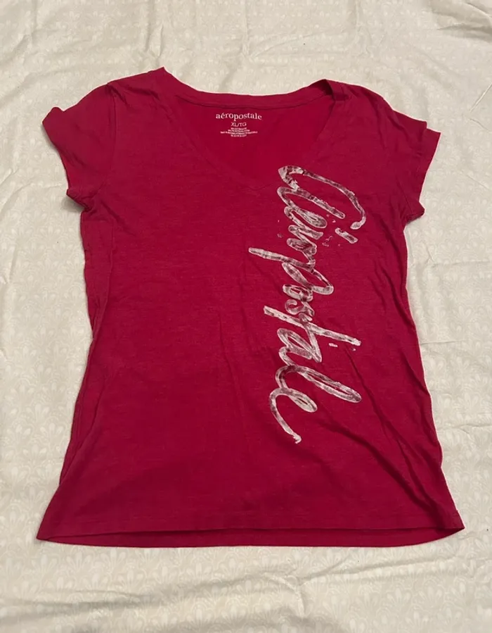 vintage hot pink aeropostale shirt
