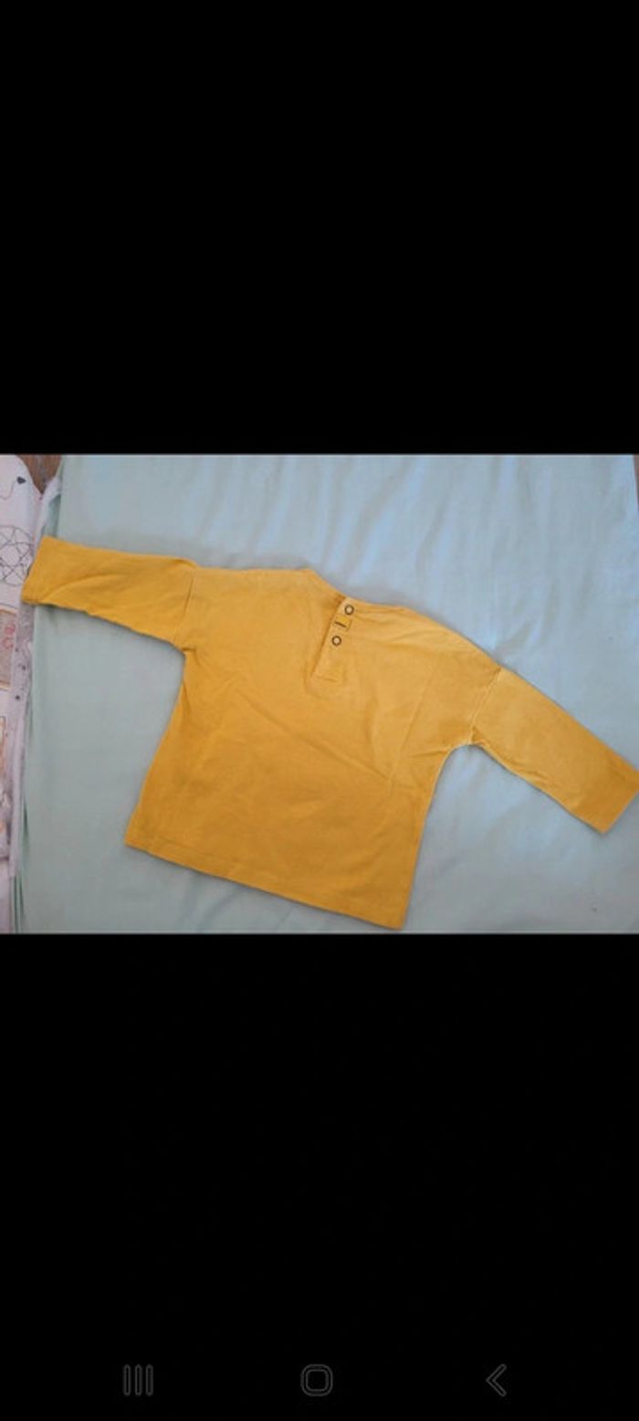 Lot de hauts 6 mois dont 1 offert - photo numéro 4