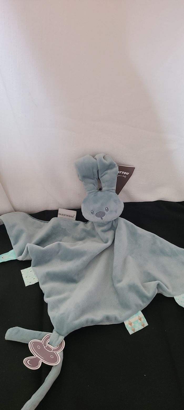 Doudou plat lapin NATTOU Lapidou vert maxi doudou losange 65 cm - photo numéro 4