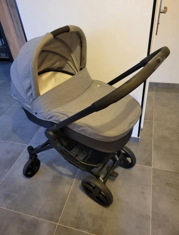 Poussette cybex grise - photo numéro 3