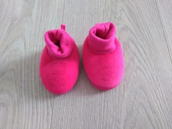 Chaussons naissance roses oursons Kiabi 0/3mois