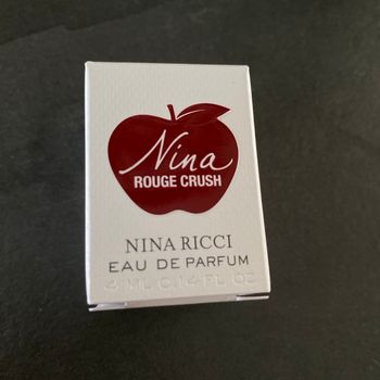 Miniature parfum Nina ricci