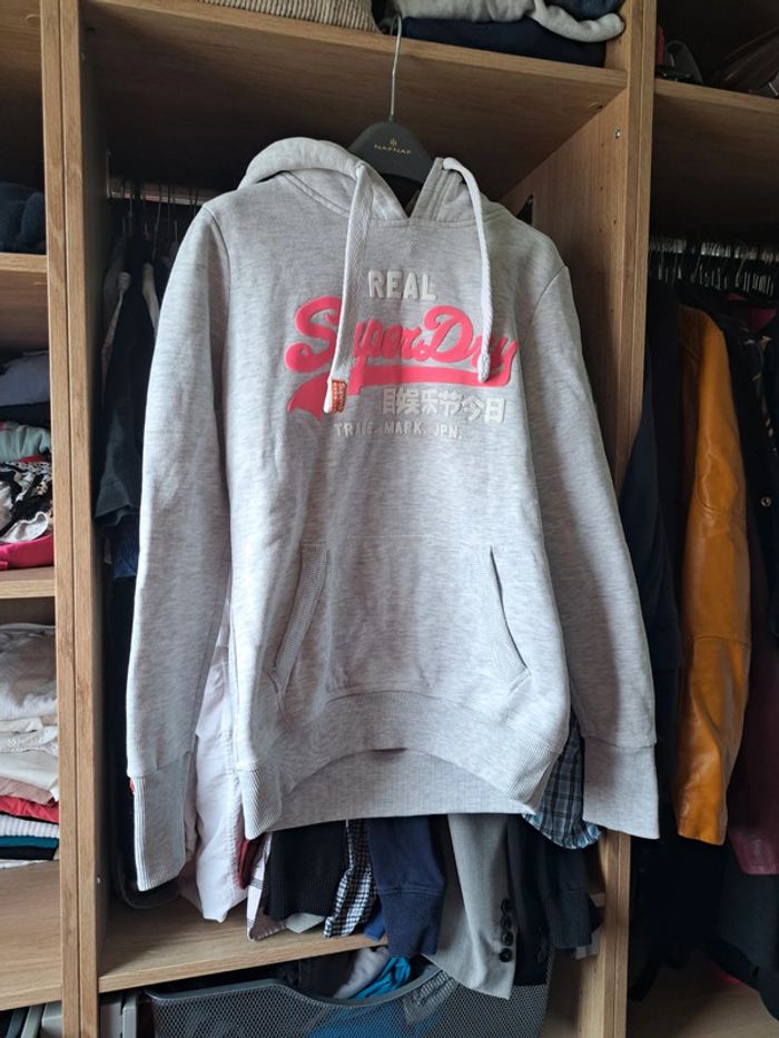 Sweat à capuche SuperDry