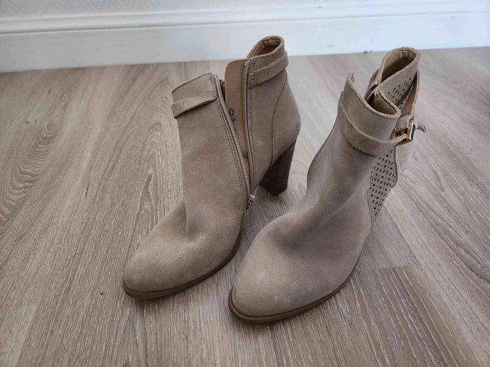 Bottines à talon beige - photo numéro 2