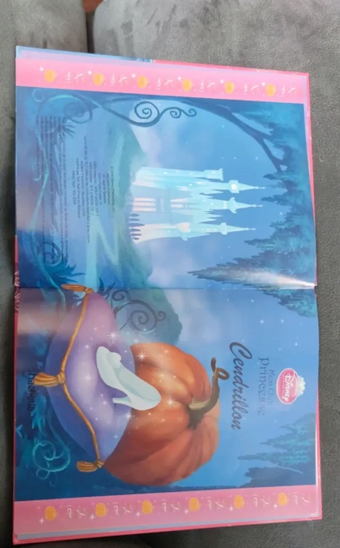 Disney Princesse mon club livre Cendrillon hachette - photo numéro 4