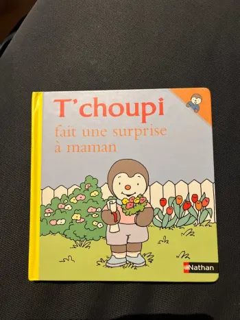 Livre pour enfants tchoupi fait une surprise à maman
