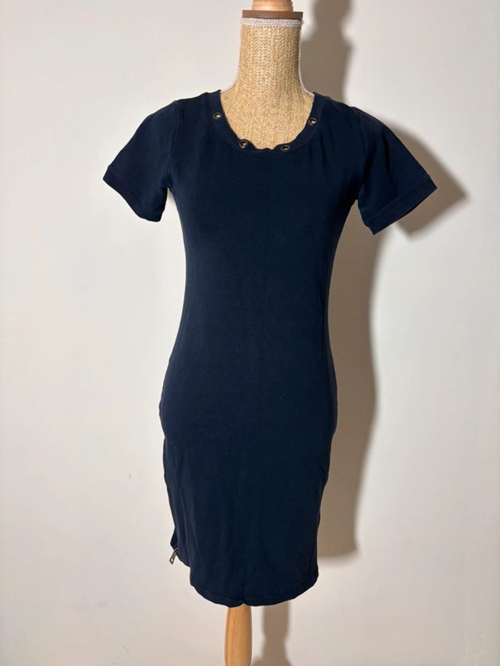 Robe bleu marine