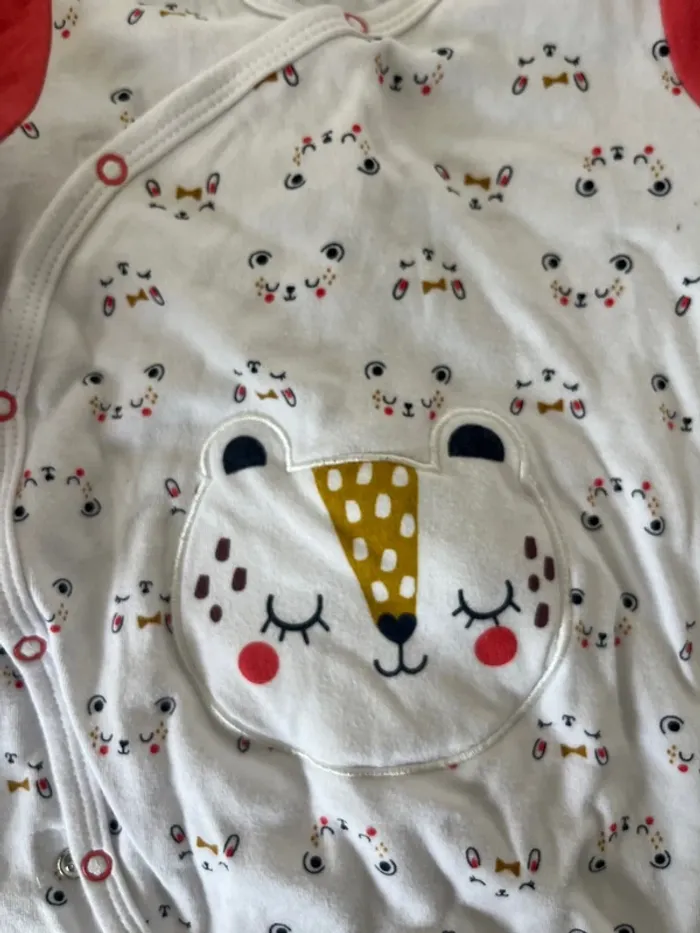 Pyjama à - photo numéro 3