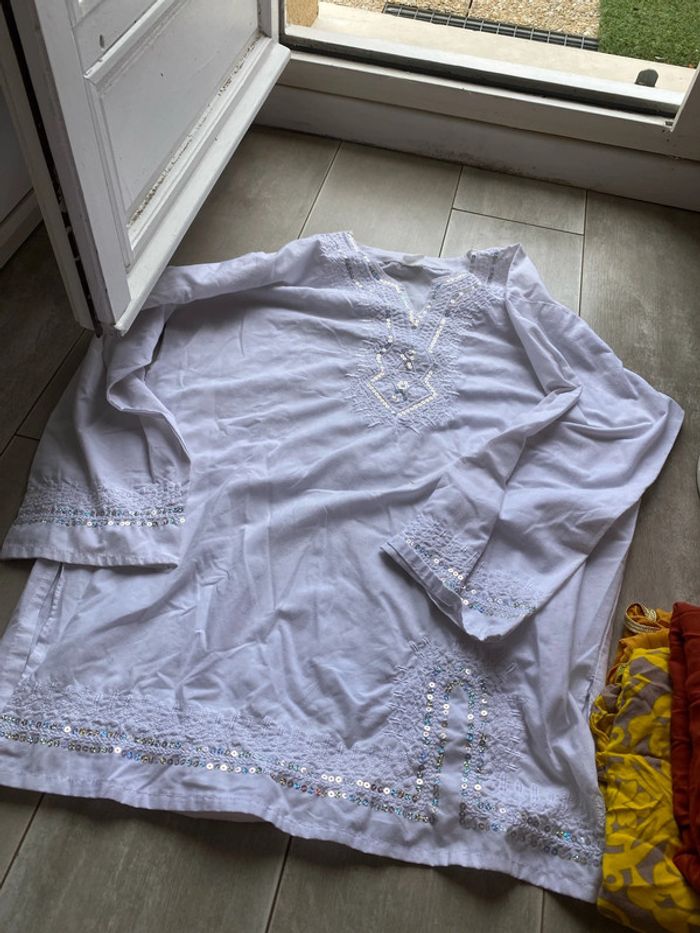 Tunique, blanche, taille unique