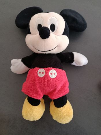 Peluche Mickey