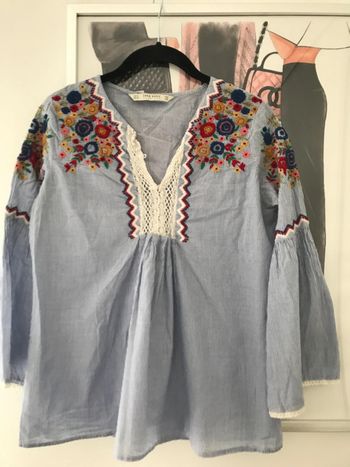 Blouse rayée broderies fleurs S Zara