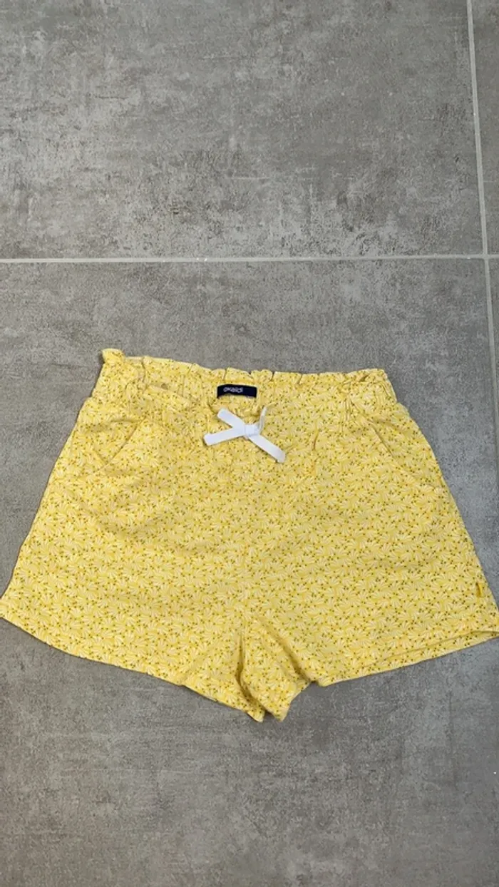 Short Okaïdi