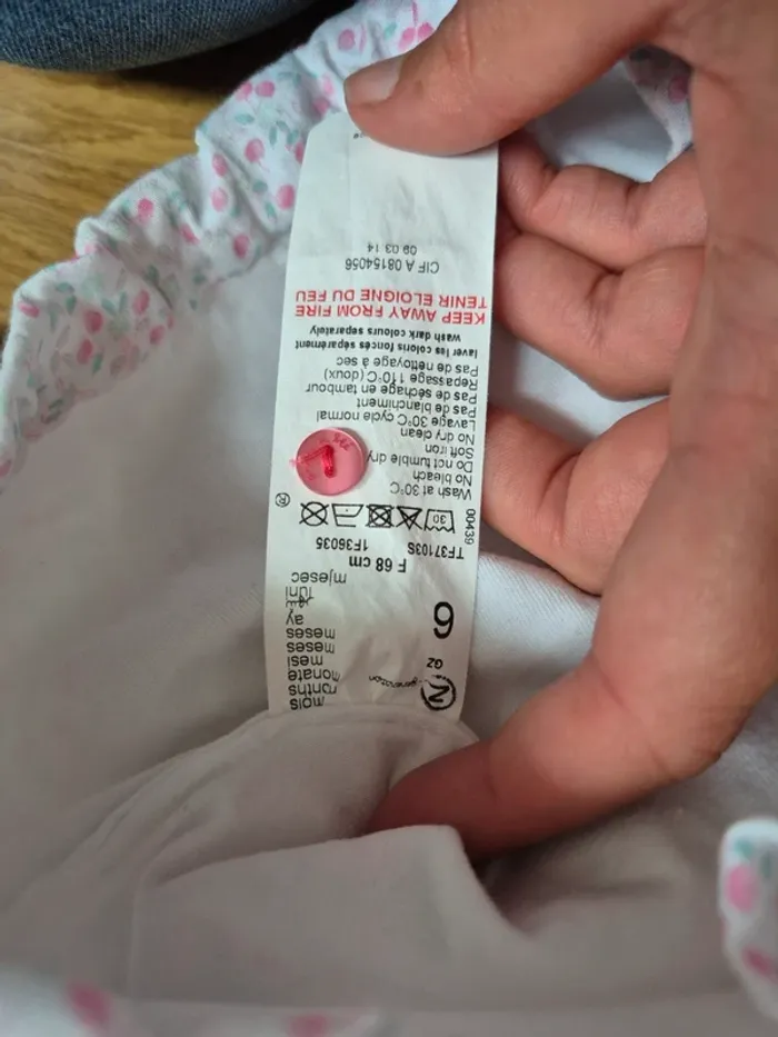 Robe motifs cerises 6 mois 68cm - photo numéro 4
