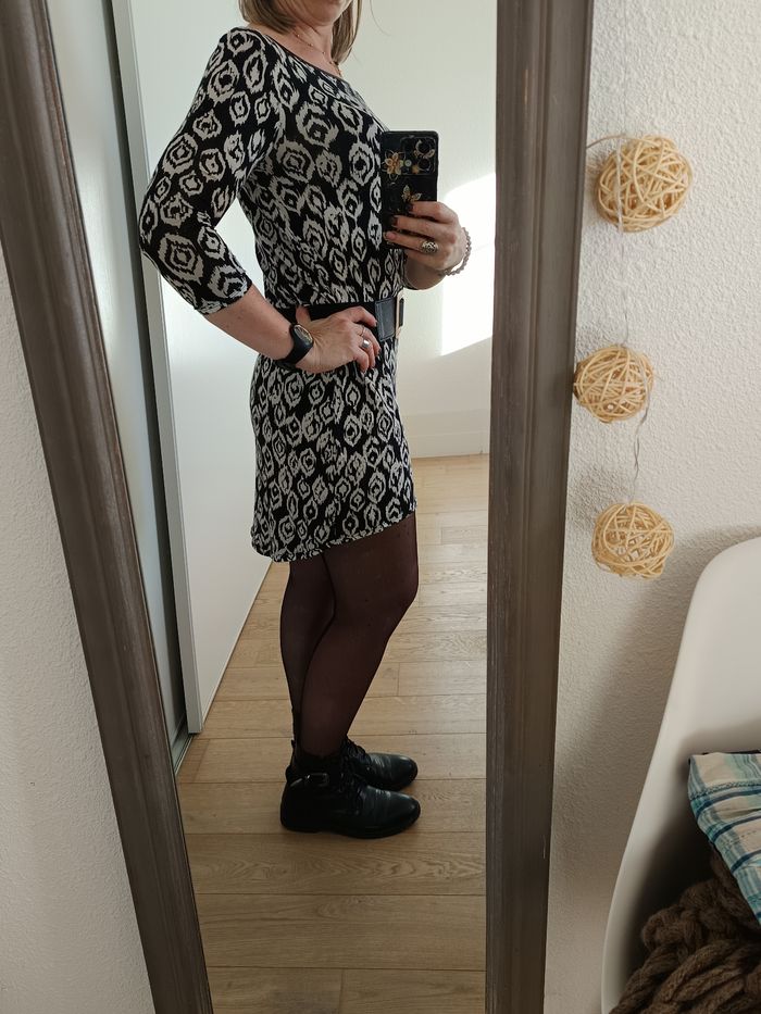 Robe courte - photo numéro 2