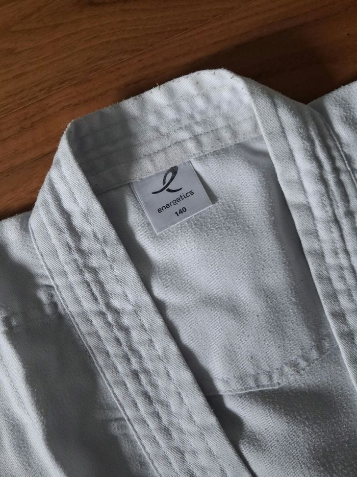 Kimono 140 cm - photo numéro 4