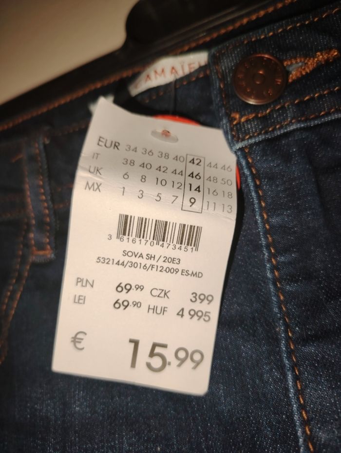 Short en jean camaïeu taille 42 - photo numéro 2
