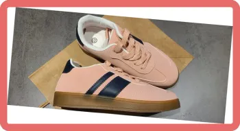 Sneakers en suédine à bandes, NEUVES, coloris Rose, Taille 39