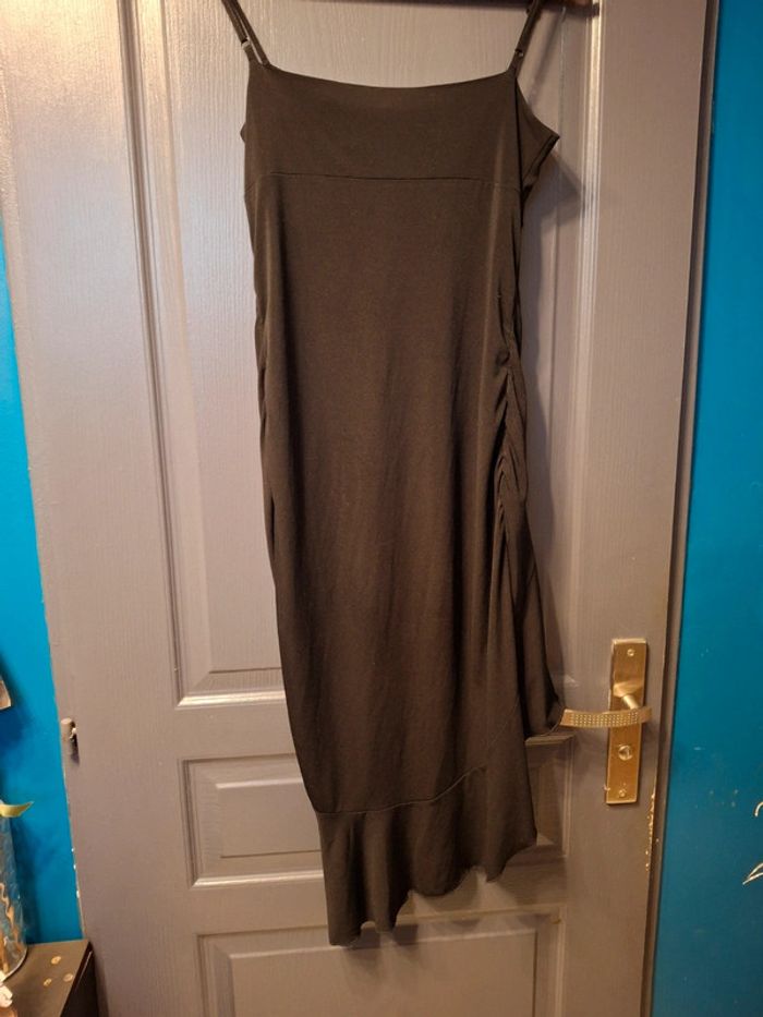 Jolie petite robe légère pour l été - photo numéro 2