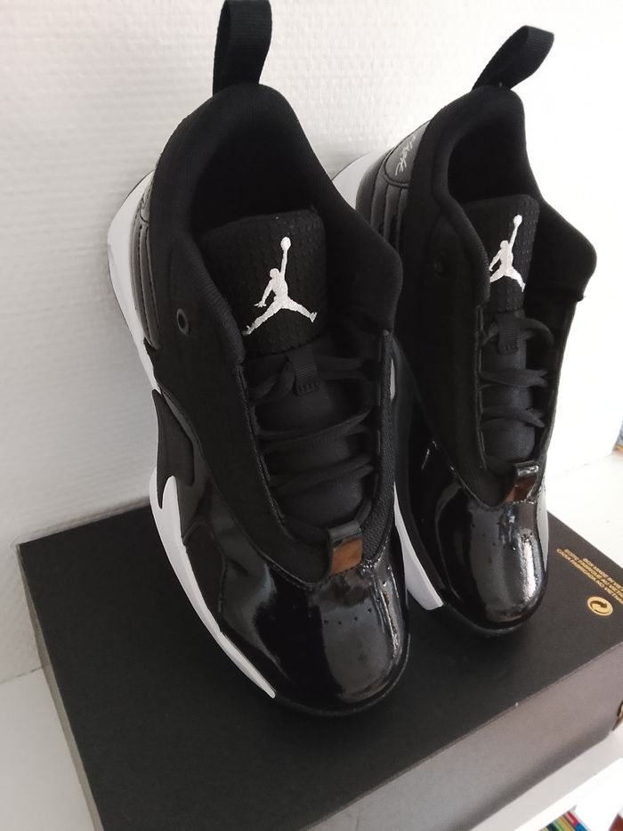 Jordan 4 RM black GS - photo numéro 4