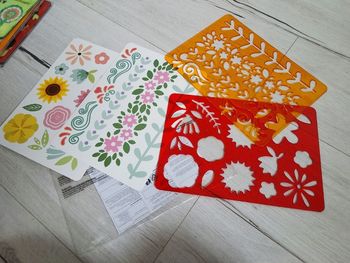 Règle de dessin pochoir à dessiner motifs feuilles fleurs nature et coloriages Neuf