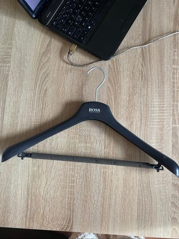 Cintre pour costume