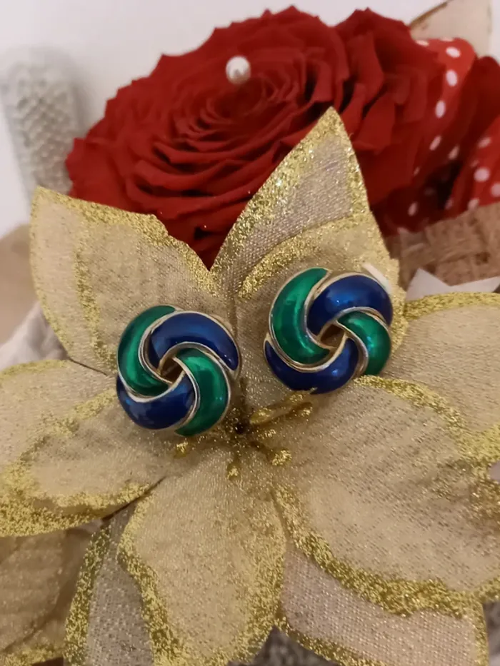 Boucle d oreille vintage a clip - photo numéro 5
