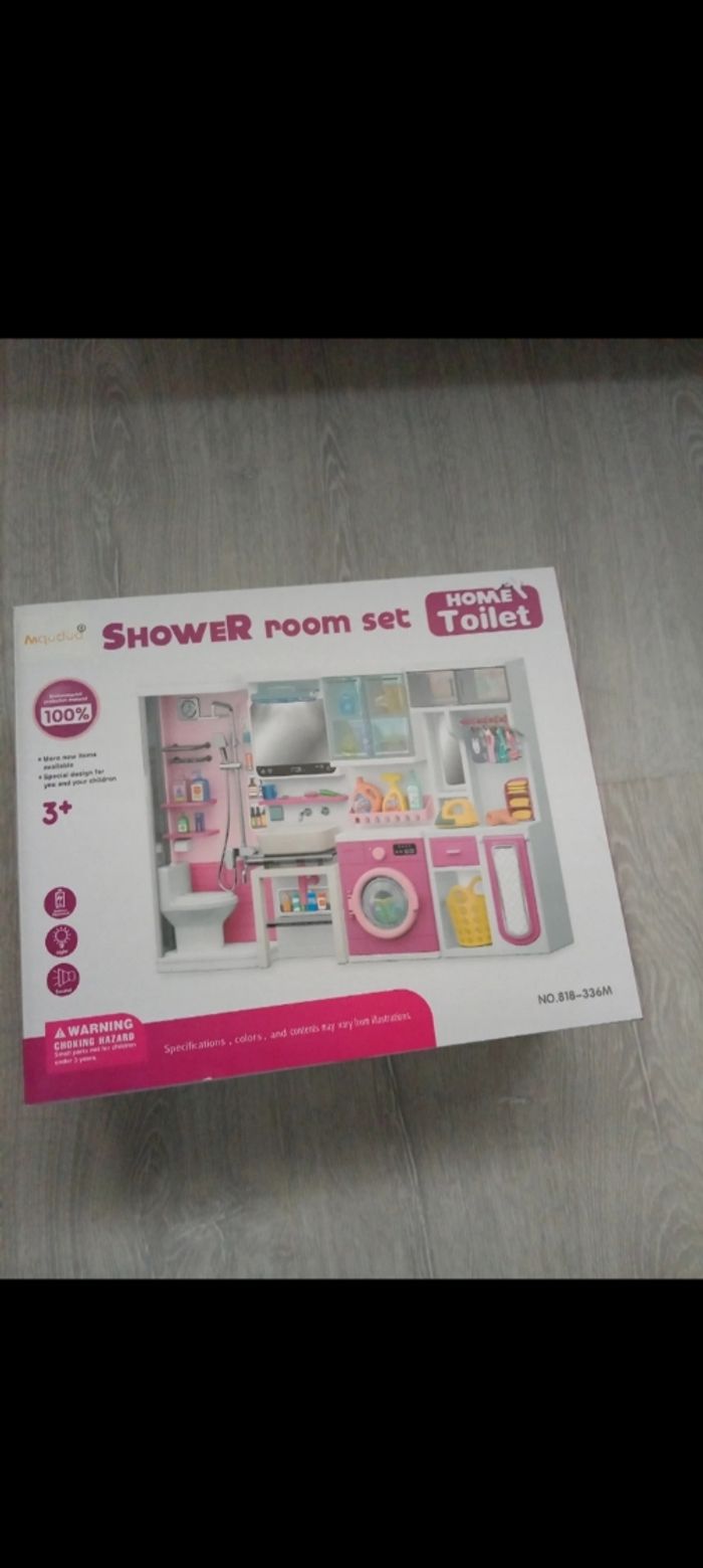 Salle de bain pour barbies