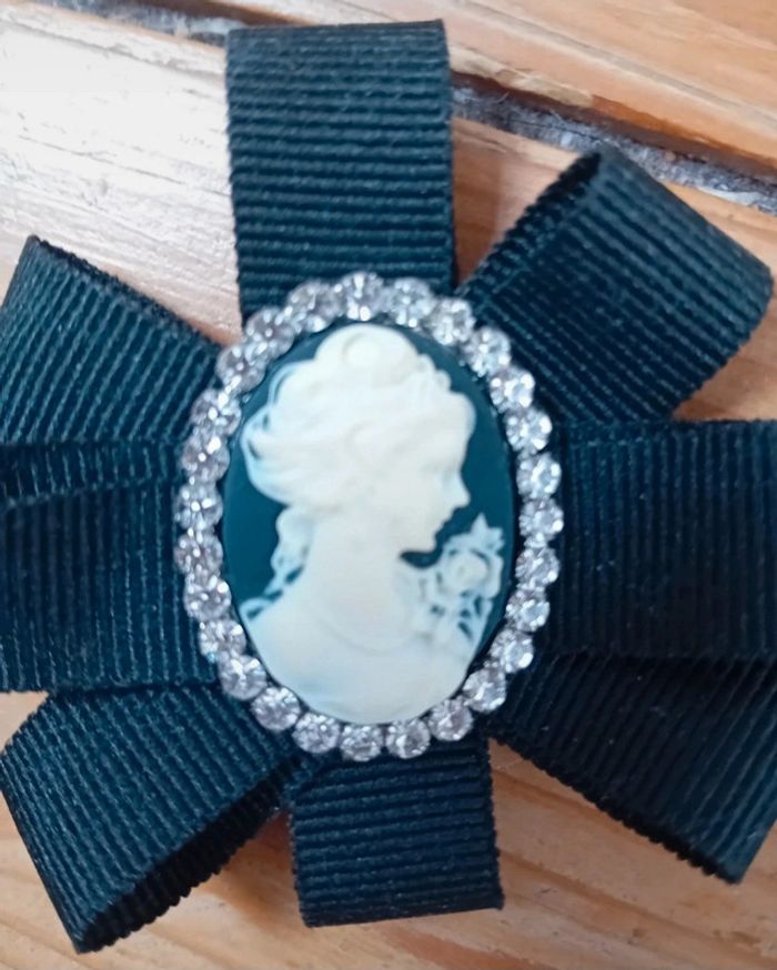 Broche - photo numéro 3